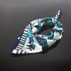 小さなバンダナヘッドバンド